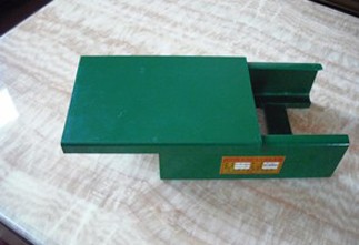 本公司鋼網(wǎng)橋架是新一代產(chǎn)品通過多項認證檢測